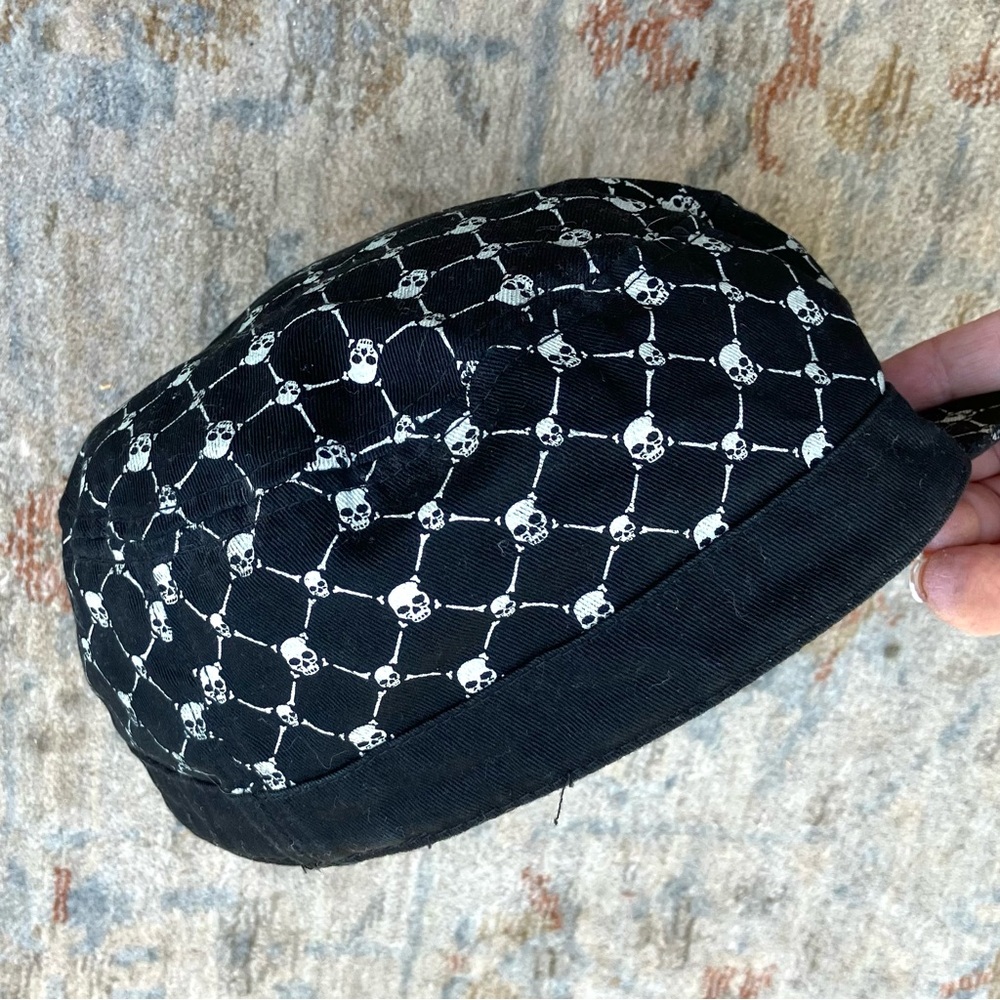 Skull Pattern Black Cap - image 3